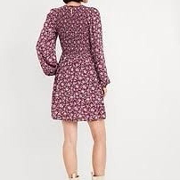 Old Navy - Fit & Flare Long-Sleeve Mini Dress - size XS - Picture 5 of 6